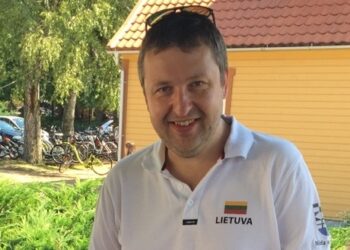 „Velomaratone“ minsiantis A. Guoga didžiausiai šeimai dovanos pramogų savaitgalį