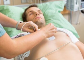 Širdis nepataiko į ritmą – gydytojai ragina nedelsti