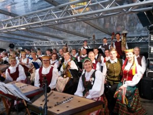 DainuSvente2016 (2)