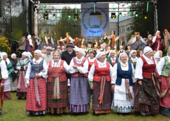 Varėnoje vėl šurmuliuos Grybų šventė