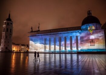 Kalėdų vakarą Katedros aikštėje visus užburs 3D pasaka