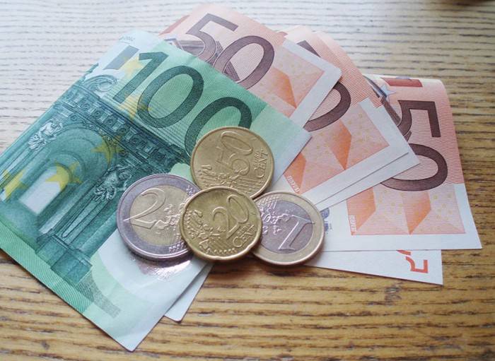 Susigrąžinti pinigus padėjo ligonių kasa