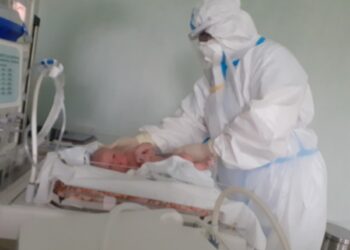 Kodėl koronavirusas pavojingesnis nėščiosioms ir gimdyvėms?