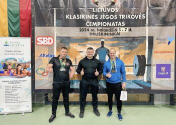 Teisėjas Virginijus Kanapinskas ketvirtą kartą tapo Lietuvos jėgos trikovės čempionu