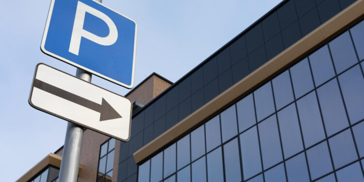 Parkingas | Freepik