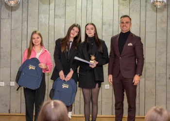 Trakų rajone įvertinti nusipelnę jaunuoliai