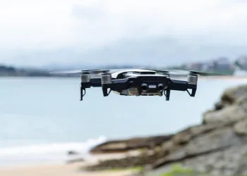 JAV griežtina dronų ir jų komponentų kilmės kontrolę: specialistas įspėja – saugumo grėsmių prevencija negali vykti Europos saugumo sąskaita